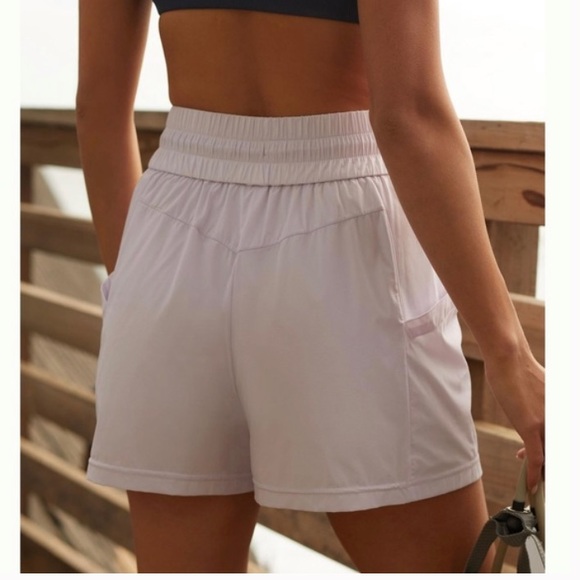Sweaty Betty Circuit 2” Workout Shorts Lavender - Picture 3 of 10